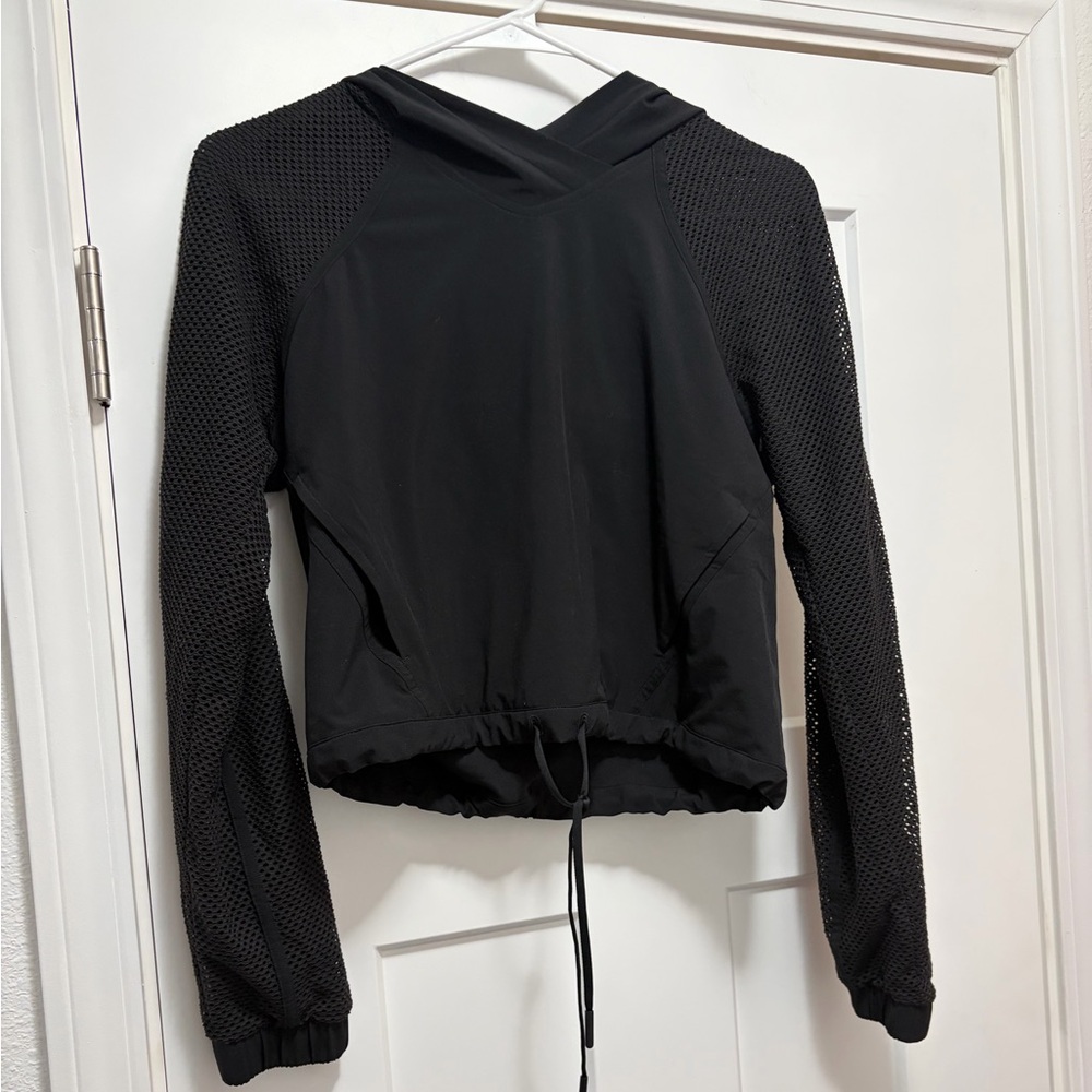 Lululemon Elegant Black Mesh Sleeve Women's Hoodie Sz SM